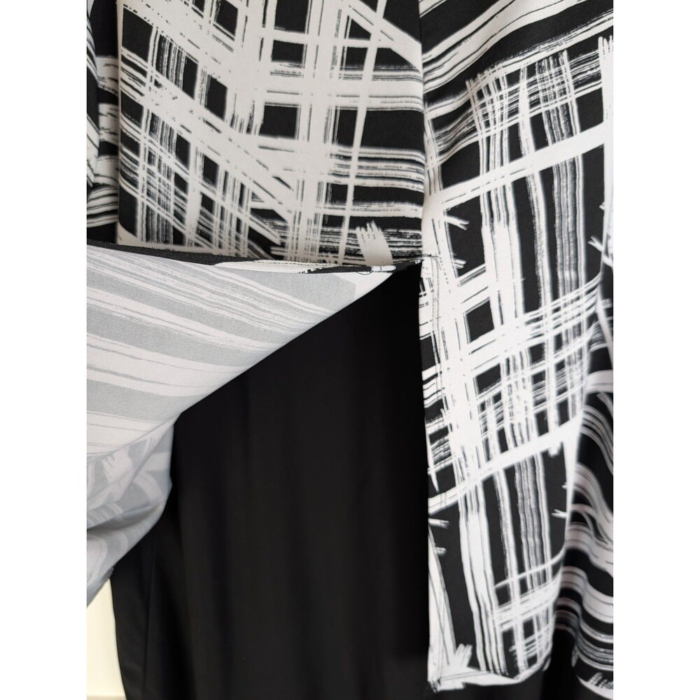 Cocomo Tunic Top Womens 3X Black White Geometric Stretchy Blouse Comfy Office - Picture 6 of 9